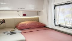 I7400 SBC - Etrusco A-Class 2025 4 berth 4 seatbelts Auto 5G WiFi 