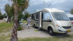 Onze dame – BURSTNER 735 ELEGANCE