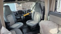 Freddie – 4 berth Ford F60, 2021 plate