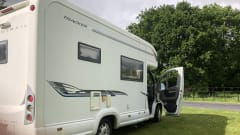 NIXON 57 – 4 BERTH FIAT AUTOTRAIL 2007