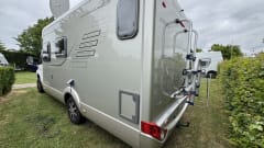 Camper Champagne – Hymer T 654 CL Exclusive Line