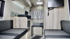 The Spirit of Scotland – Ontdek Schotland in onze Mercedes met 2/3 slaapkamers, toilet en douche, inclusief gratis verzekering.