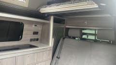 Koolrun – Volkswagen High top T32 automatic Campervan 