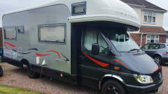 Mabel – 6 Berth Mercedes Auto-Trail 
