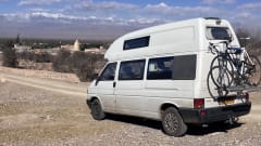 Betty de Bus – 4p Volkswagen campervan uit 1996