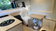 Samz – 2p Mercedes-Benz bus from 2019