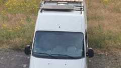 Bibi – Kitesurf bus undercover