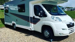 The Adventurer – 6 berth Peugeot AutoQuest 180 