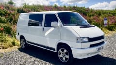 Kasper – Classic 90s VW T4 with heating & wood panelling - Penrith / Lake District 