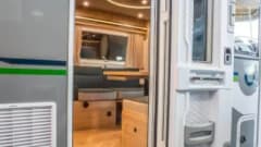 Bernard – 4p Chausson Etape Line 720 - experience freedom!