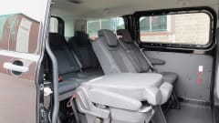 9-Sitzer Ford Transit Custom