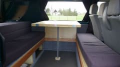 Holland – 2p Volkswagen campervan from 1998