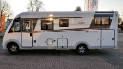 19 LMC T735 Explorer – 19 LMC T735 Integral camper for 4 people
