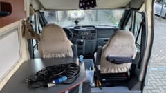 Super berggeit – Ford la strada con letto basculante