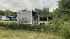 4p Challenger semi-integrated model 2023-limited edition