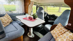 Ariël – Haus auf Rädern! Fiat Alcove mit 4 Sitzen aus dem Jahr 2013