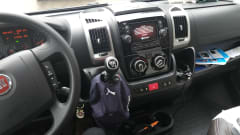 727ga   – 4p Chausson semi-integrated uit 2016