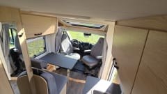 3p Sunlight V66 length beds NEW BJ2026