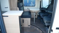 4-person Carado bus from 2020
