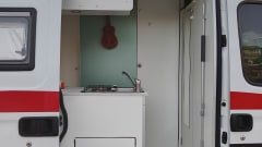 Master β Reanult Master