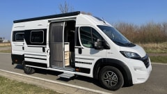Adria Twin 640 SGX Plus A AUTOMATIC