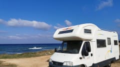 Mizar – Large camper with 2 double beds to travel all over Sardinia
