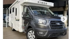 The great escape – Luxe Ford Rimor camper 2026, familiecamper met 5 slaapplaatsen
