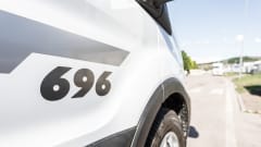 Cruz – Motorhome – Sleeps 5 – Travels 5