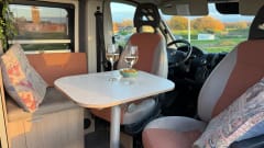 AmorA Campervan 6.0 meters for 2 persons with length beds