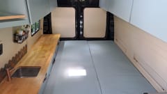 De Bus – Lovely family camper 4-6p
