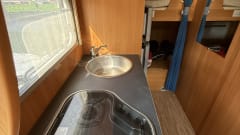 5p Ford alcove uit 2008