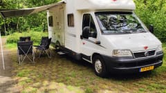 4p Fiat semi-integrated uit 2003