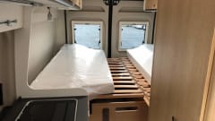 CliffDC – CliffDC - 2pers. Citroen Campervan from 2024