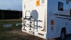 2p Ford semi-integrated uit 2024