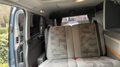 4p Mercedes-Benz bus from 2004