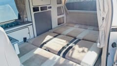 Mabel – Noleggio camper: esplora l'Isola di Wight in tutta comodità e stile.