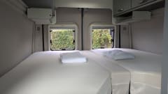 2021 Buscamper 6mtr with length beds Weinsberg