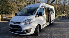 Inverness Ellie – 2 berth Ford campervan MWB and medium height