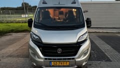 4p Fiat bus from 2018