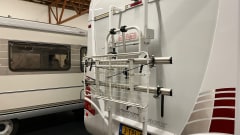 De vrolijke zwerver – 2p Dethleffs semi-integrated uit 2012