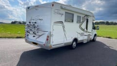 Complete 3p McLouis semi-integrated from 2013 with split air conditioning