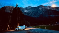 Comfortable Knaus Boxstar Street 600 (2+1 bed)