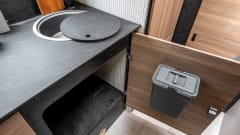 Queen L – Nieuwe Rimor camper voor 6
