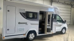 BENI483 – 3-story Benimar semi-integrated from 2025