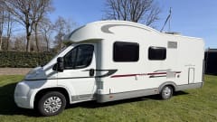 Ruime gezinscamper | Comfort voor 2–6 personen