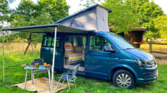 Toontje – Toontje: 4p Volkswagen campervan from 2017