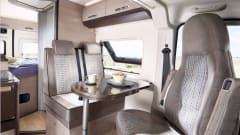 Black Rhino – Compact (5m41) Hobby K55, Automatic 150pk Fiat Ducato, with all the luxury