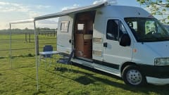 Trigano – Neat Trigano bus camper 3 pers.