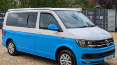 Victor – 4 berth Volkswagen campervan from 2017