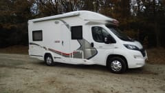 genesis – 4p Challenger integrated uit 2016